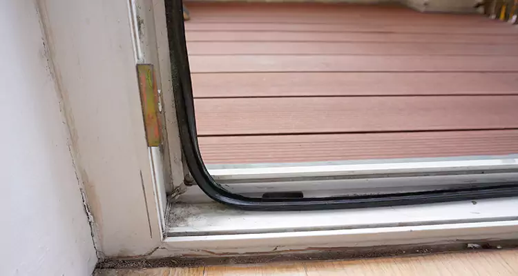 Patio Door Weatherproofing Installation in Bellview, FL