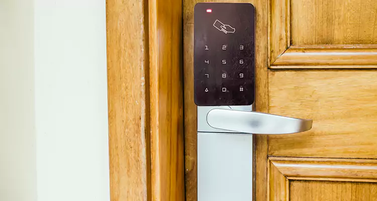 Keyless Hotel Door Locks Repair in Bellview, FL